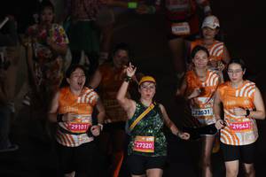 BIB: 211, 29101, 2484, 27320, 23505, 23531, 29543
                            <button type="button" onclick="openModal(23077748)" class="btn btn-primary btn-sm float-right btn-popup" data-toggle="modal" data-target=".modal-high-quality">
                        <i class="fas fa-shopping-cart"></i> Add to Cart
                    </button>
                                            <button type="button" onclick="isThisMe(23077748, true)" class="btn btn-success btn-sm float-right btn-popup btn-isme hidden" data-toggle="tooltip" data-placement="bottom" title="นี่คือรูปของคุณใช่ไหม คลิกที่นี่เพื่อเอาเข้าอัลบั้ม">
                        <i class="fas fa-plus"></i> Add to album
                    </button>
                    <button type="button" onclick="isThisMe(23077748, false)" class="btn btn-warning btn-sm float-right btn-popup btn-isnotme hidden">
                        <i class="fas fa-ban"></i> Remove from album
                    </button>